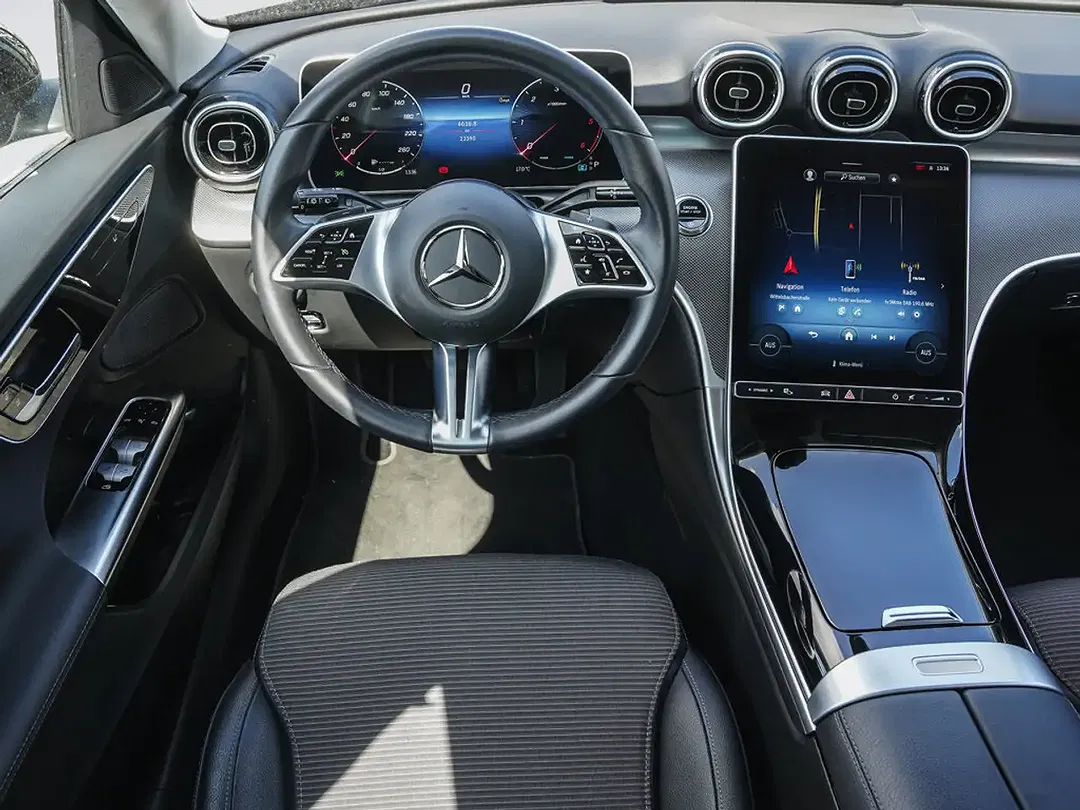 Mercedes-Benz C 300 - Thumbnail 8