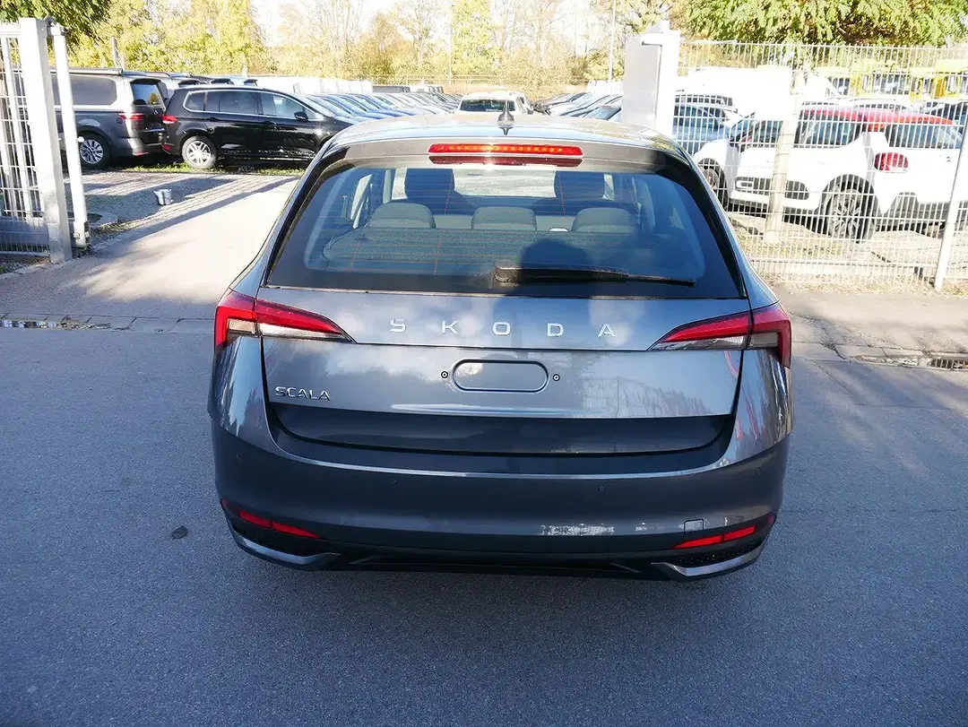 Skoda Scala - Thumbnail 3