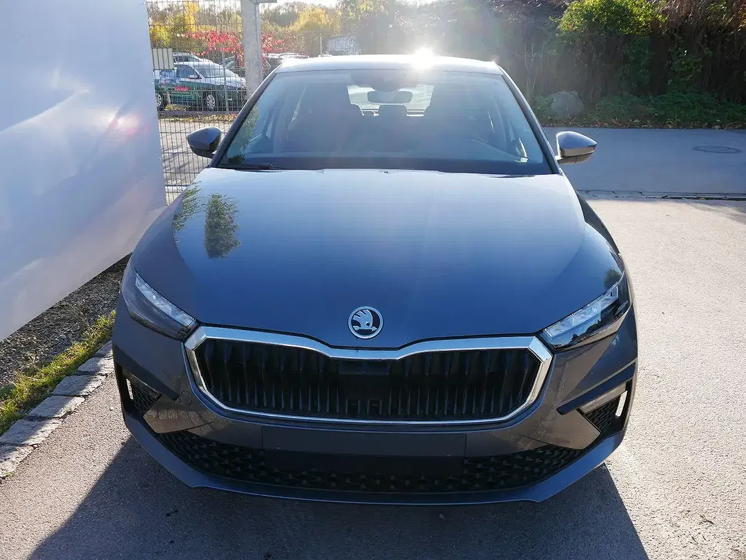 Skoda Scala - Thumbnail 4