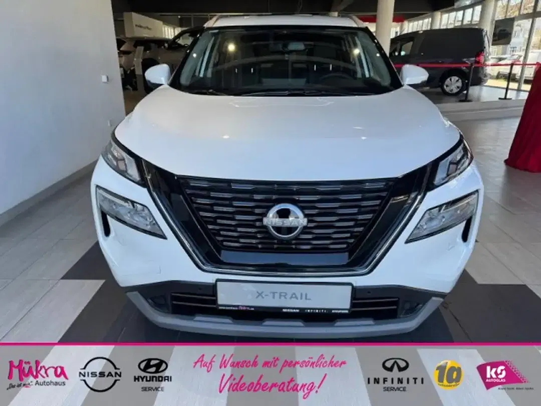 Nissan X-Trail - Thumbnail 4