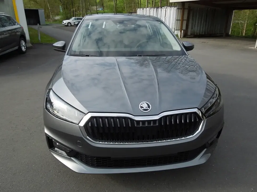 Skoda Fabia - Thumbnail 2