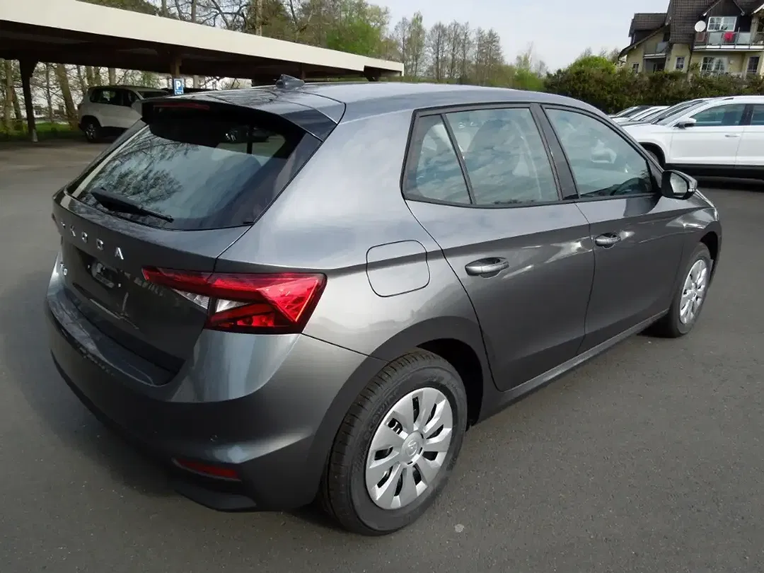 Skoda Fabia - Thumbnail 4