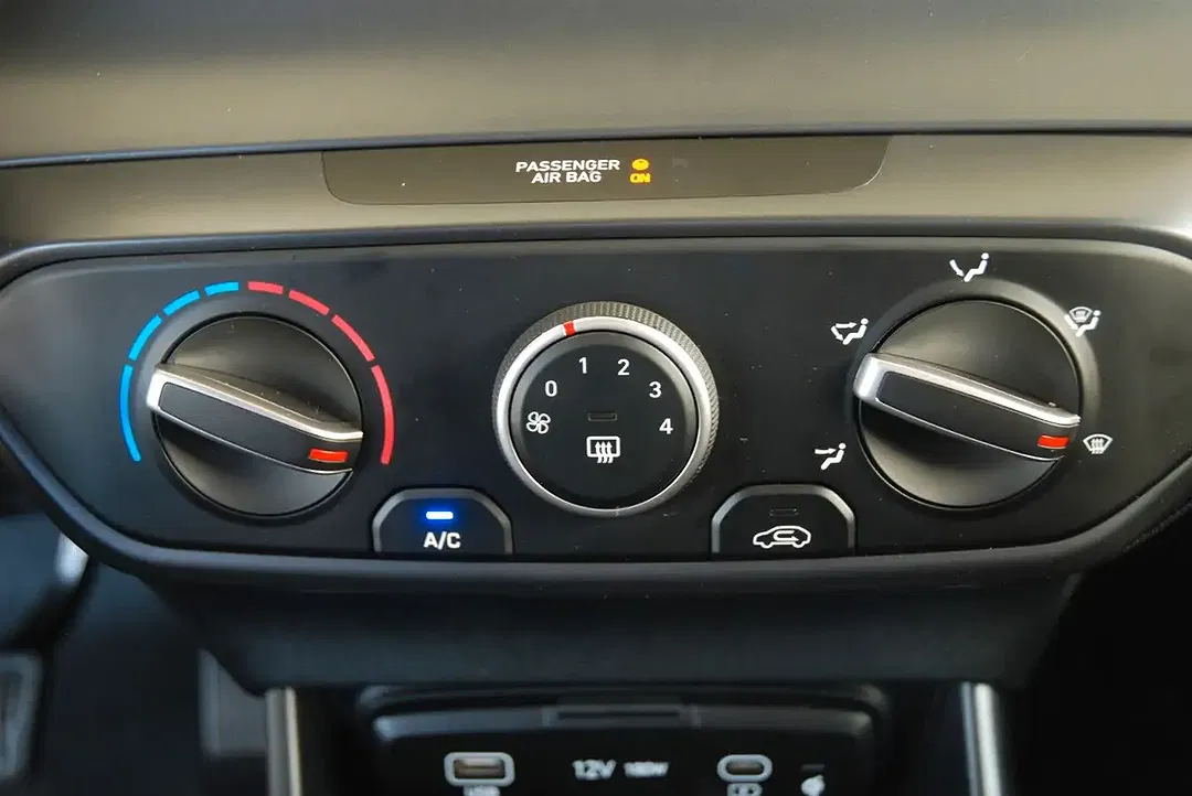 Hyundai i20 - Thumbnail 12