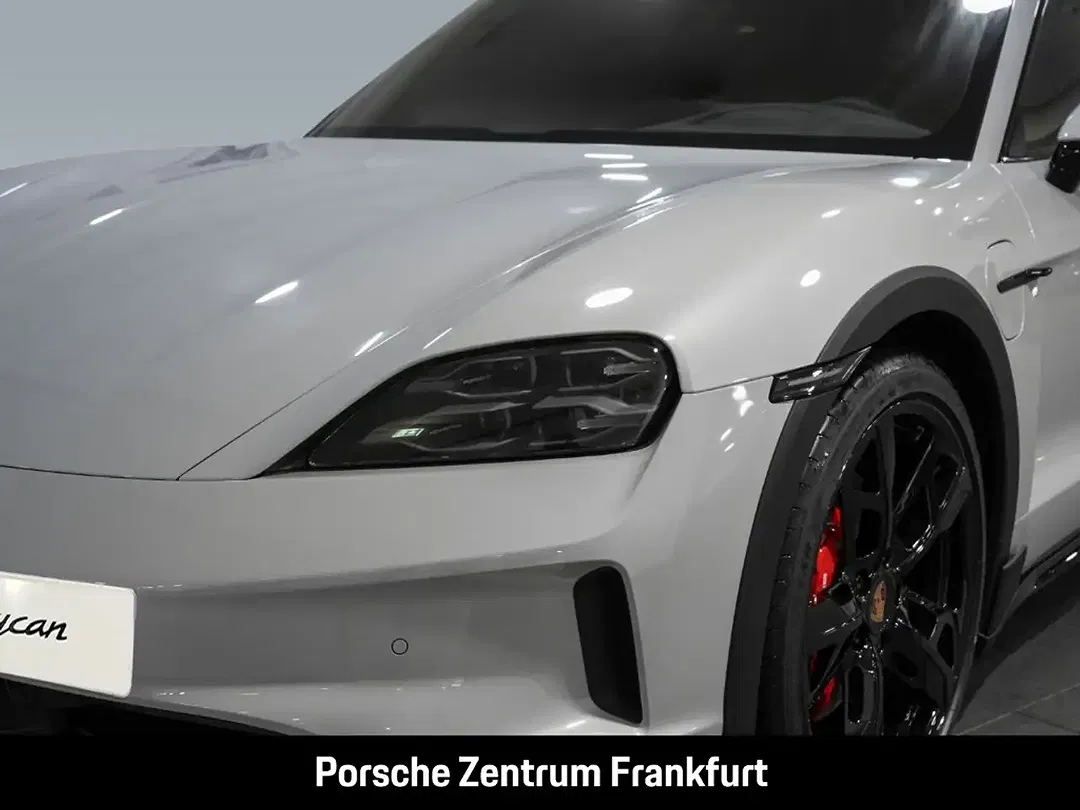 Porsche Taycan - Thumbnail 14
