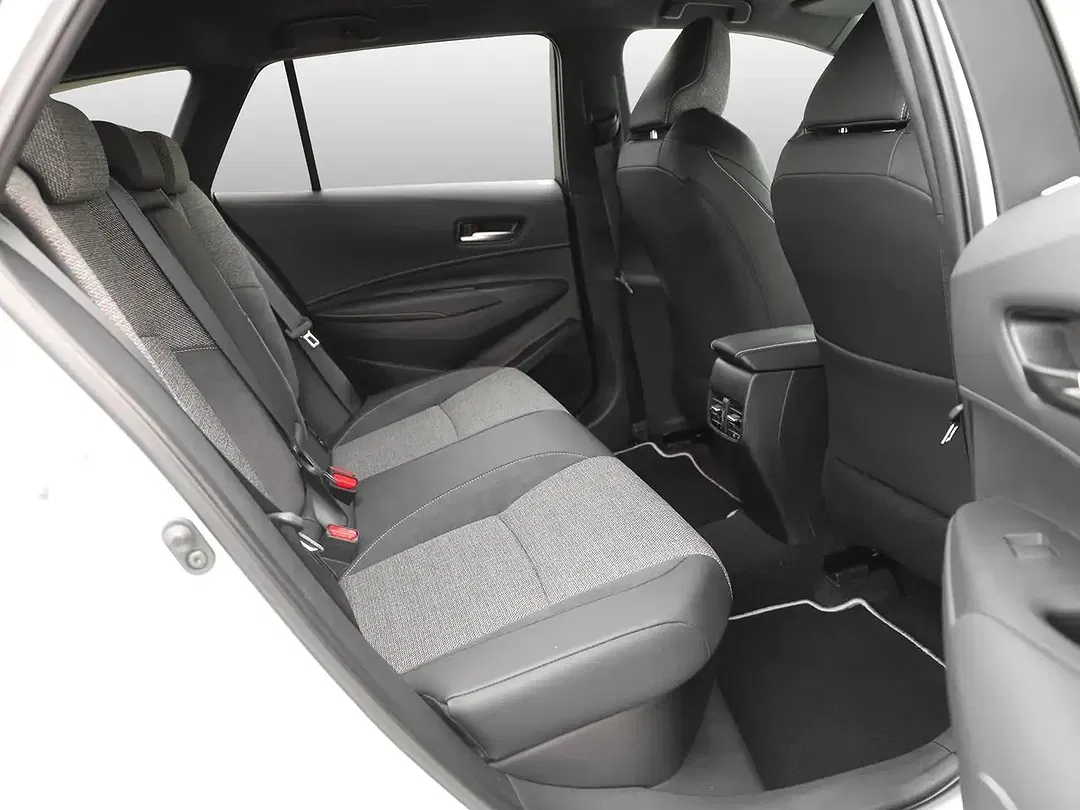 Toyota Corolla - Thumbnail 7