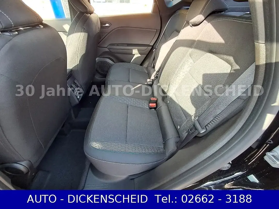 Renault Captur - Thumbnail 13