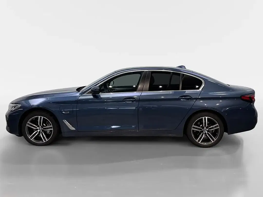 BMW 530 - Thumbnail 4