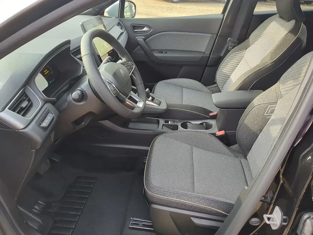 Renault Captur - Thumbnail 5