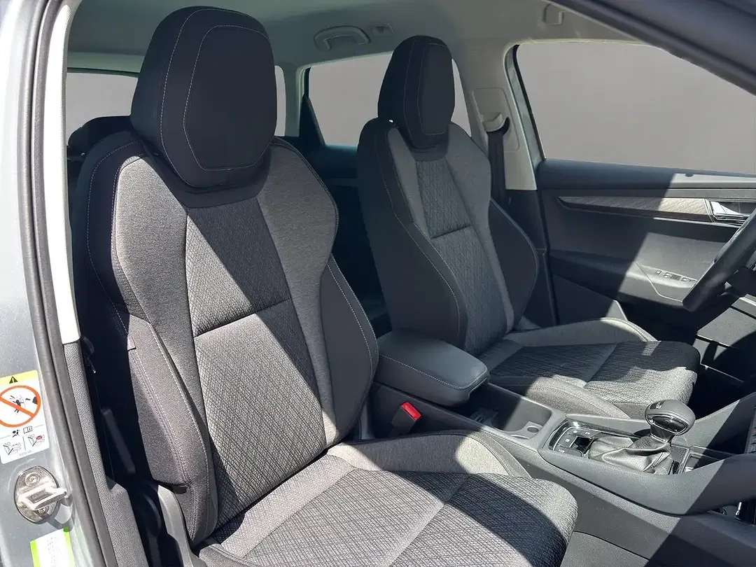 Skoda Karoq - Thumbnail 10