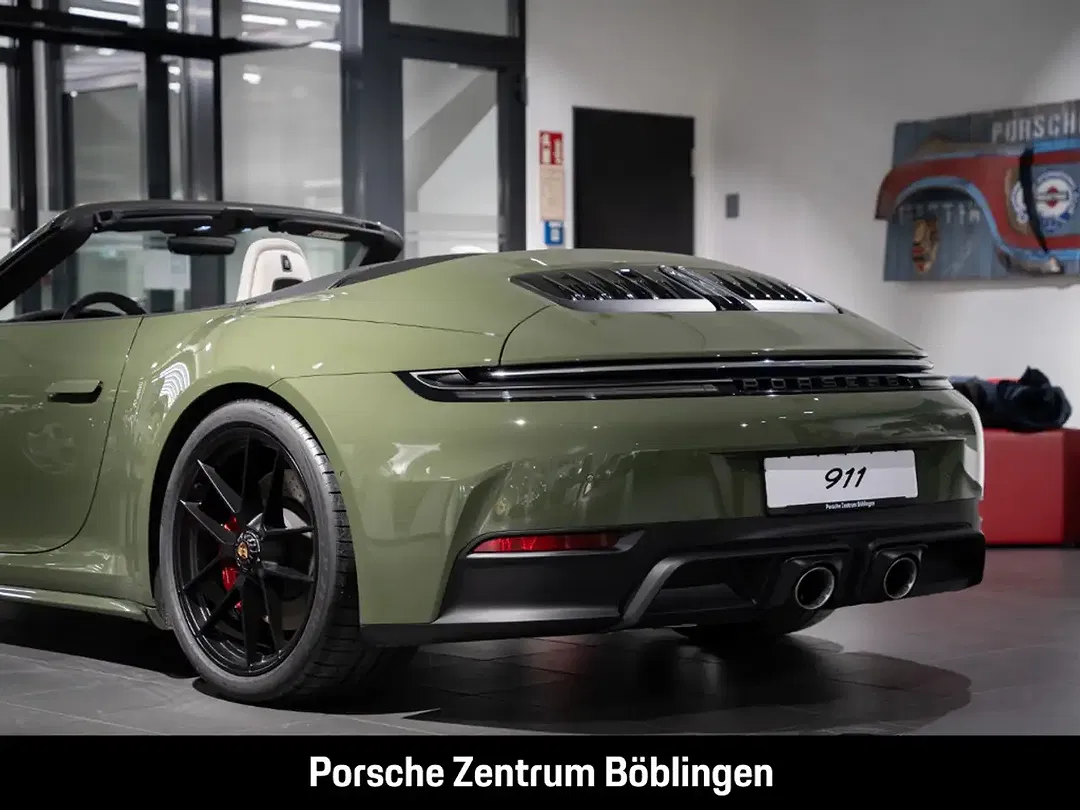 Porsche 992 - Thumbnail 9