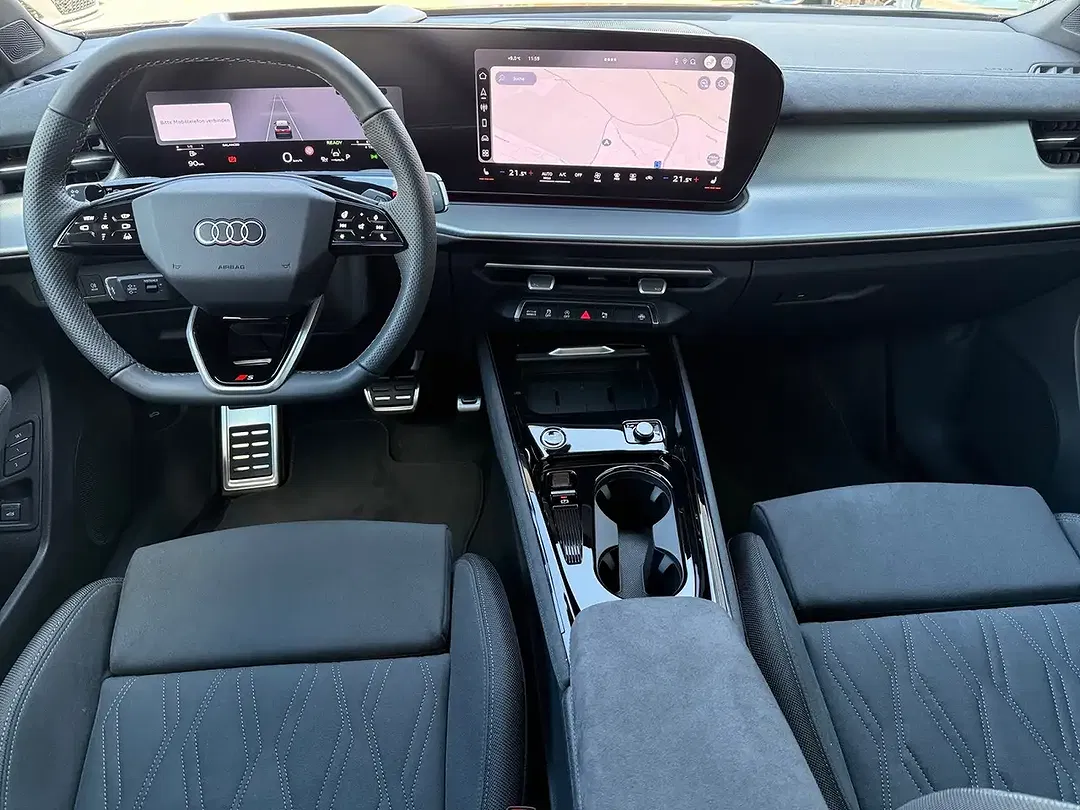Audi Q3 - Thumbnail 9