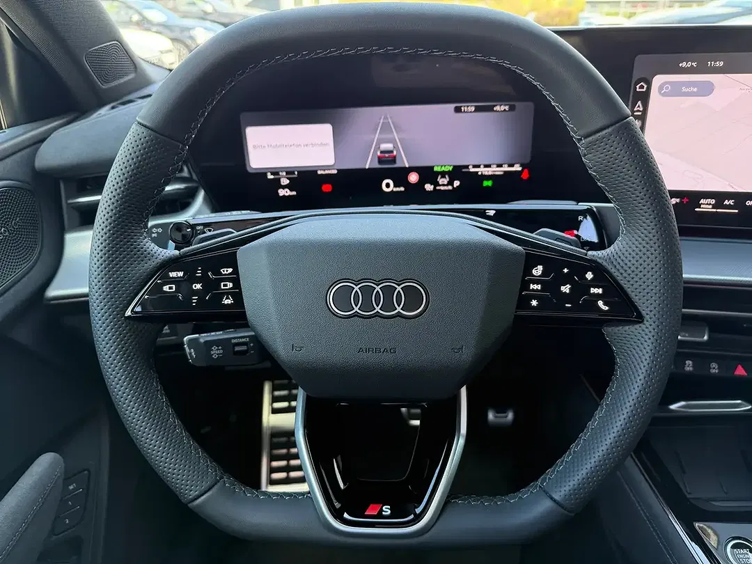 Audi Q3 - Thumbnail 11
