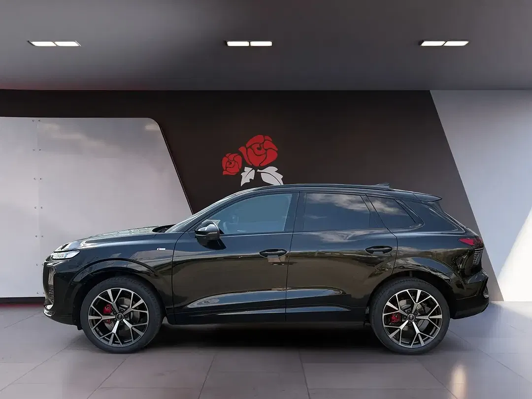 Audi Q3 - Thumbnail 2