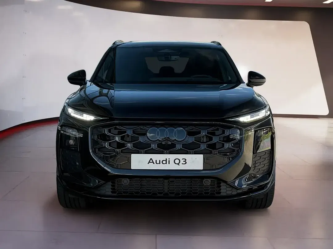 Audi Q3 - Thumbnail 5