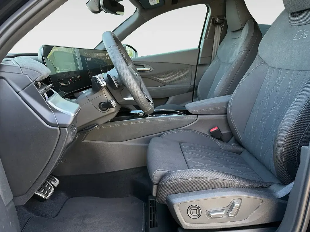 Audi Q3 - Thumbnail 7