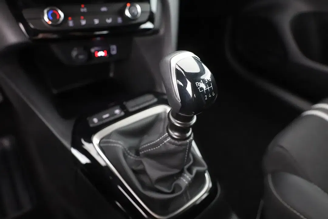Opel Corsa - Thumbnail 13