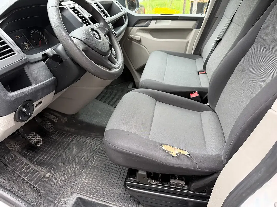 Volkswagen Transporter - Thumbnail 11