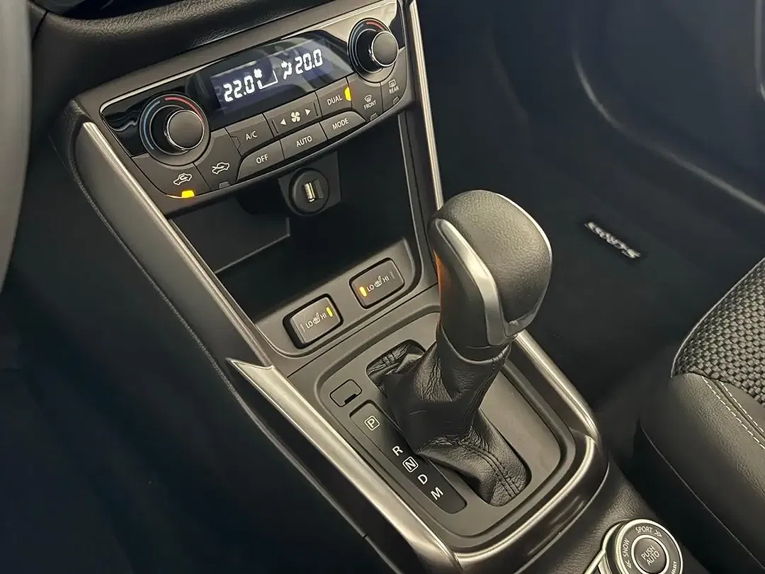 Suzuki S-Cross - Thumbnail 12