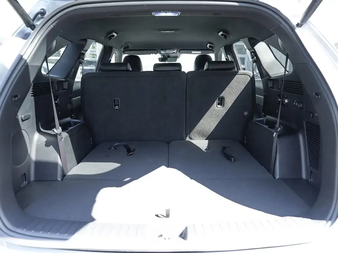 Kia Sorento - Thumbnail 6
