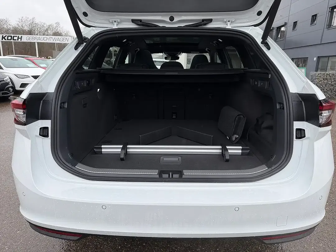 Skoda Superb - Thumbnail 11