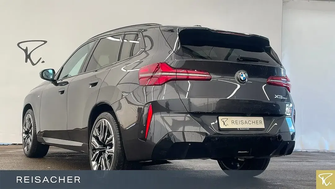 BMW X3 - Thumbnail 2