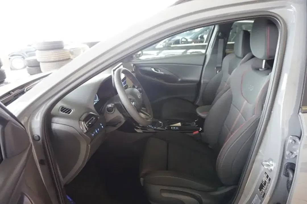 Hyundai i30 - Thumbnail 8