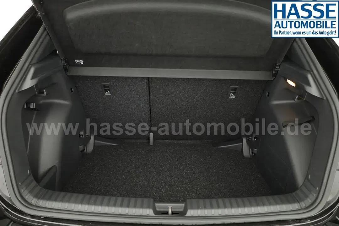 Skoda Fabia - Thumbnail 12