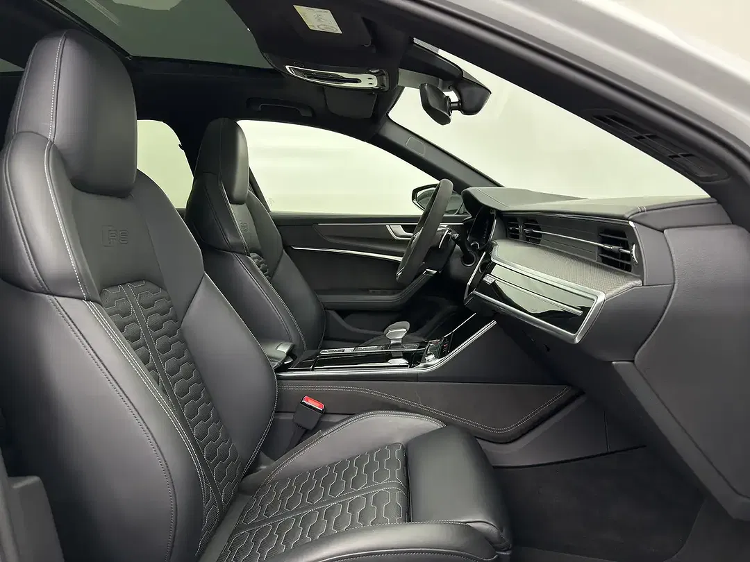 Audi RS6 - Thumbnail 14