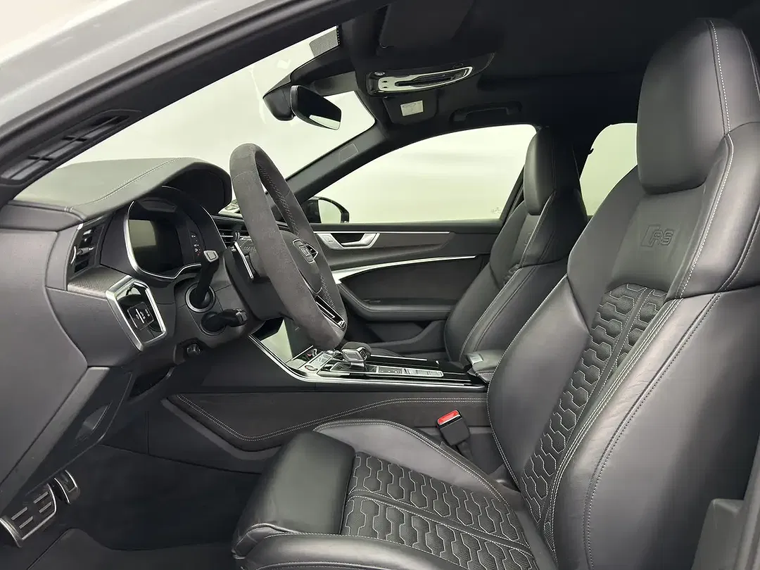 Audi RS6 - Thumbnail 8