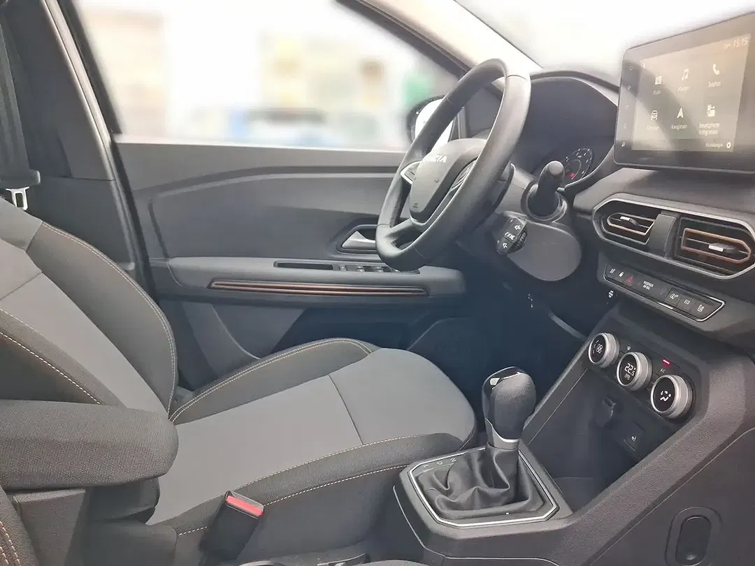 Dacia Sandero - Thumbnail 13
