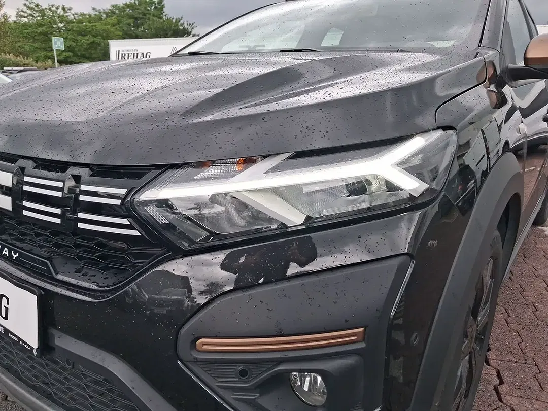 Dacia Sandero - Thumbnail 3