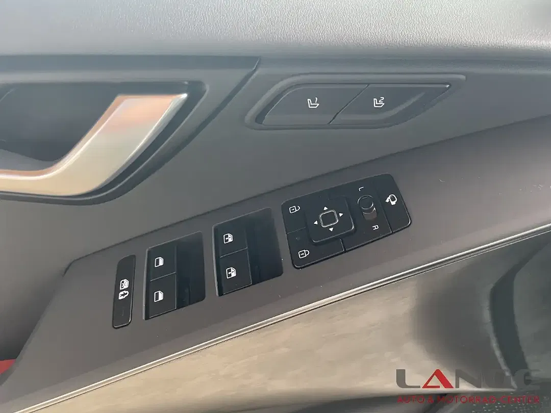 Kia Niro - Thumbnail 15