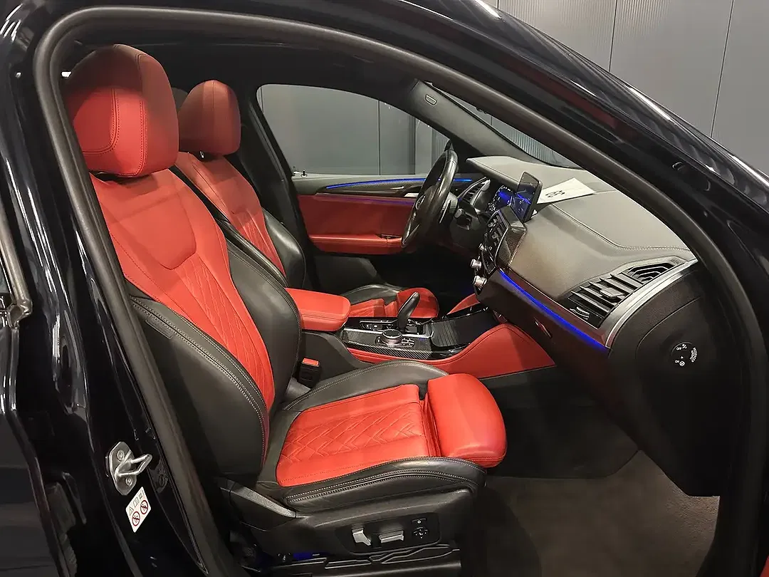 BMW X4 M - Thumbnail 6