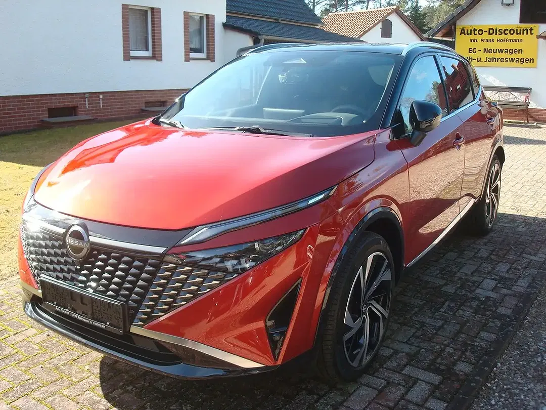 Nissan Qashqai - Thumbnail 3
