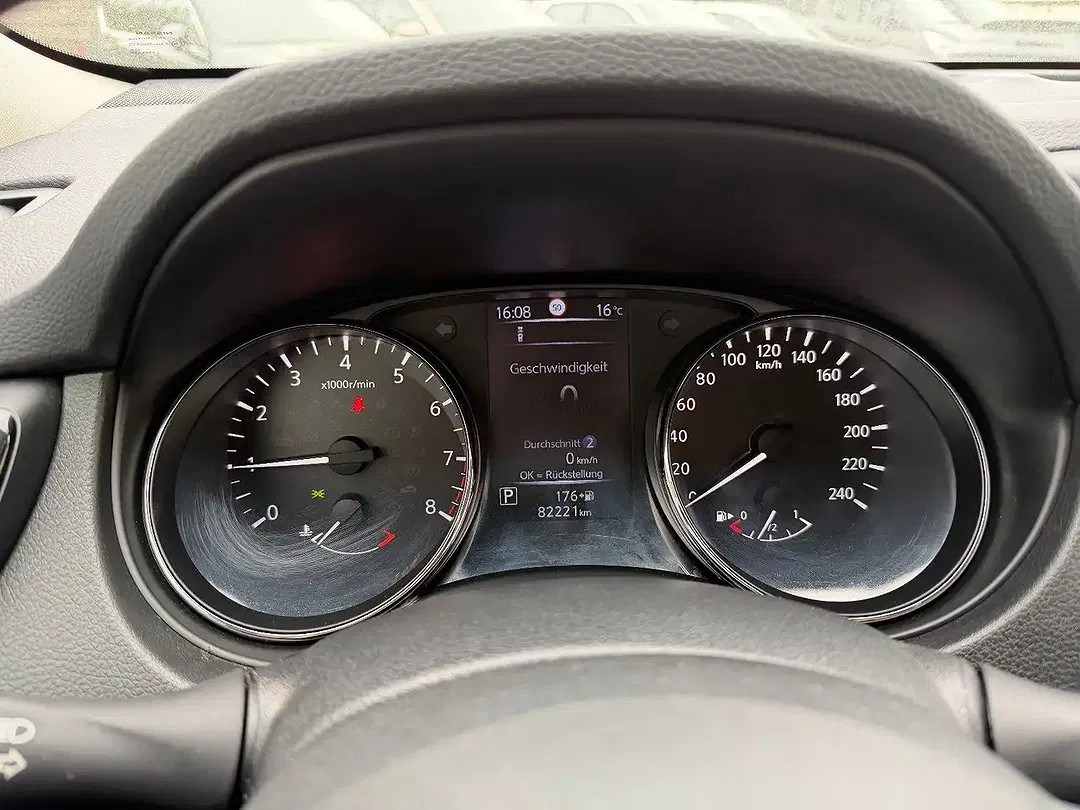 Nissan X-Trail - Thumbnail 22