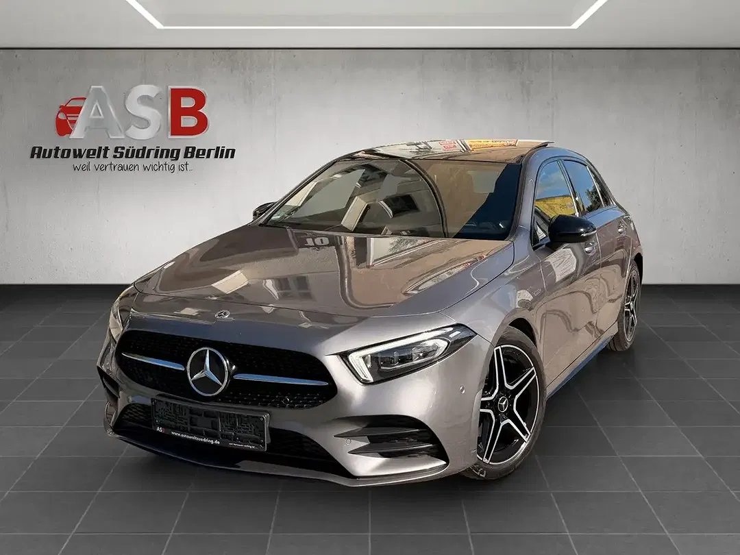 Mercedes-Benz A 200 - Thumbnail 1