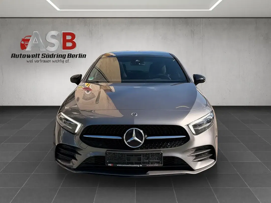 Mercedes-Benz A 200 - Thumbnail 14
