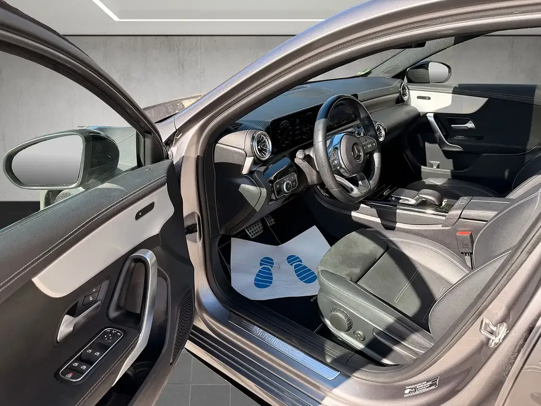 Mercedes-Benz A 200 - Thumbnail 5
