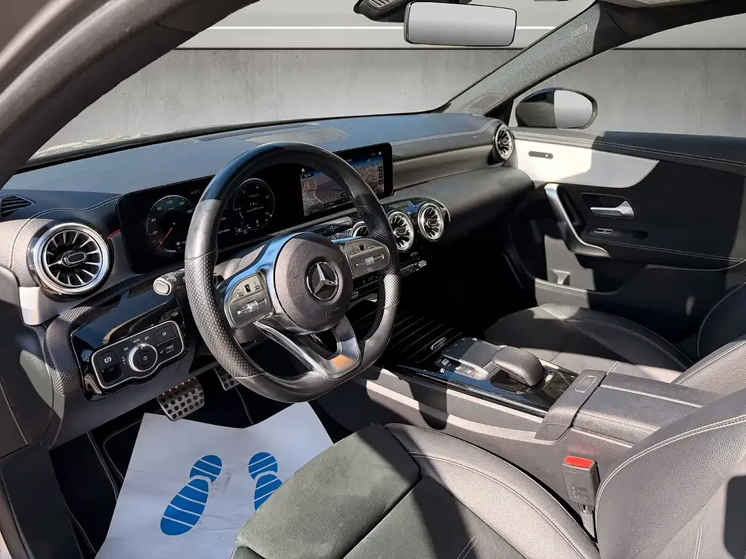 Mercedes-Benz A 200 - Thumbnail 7