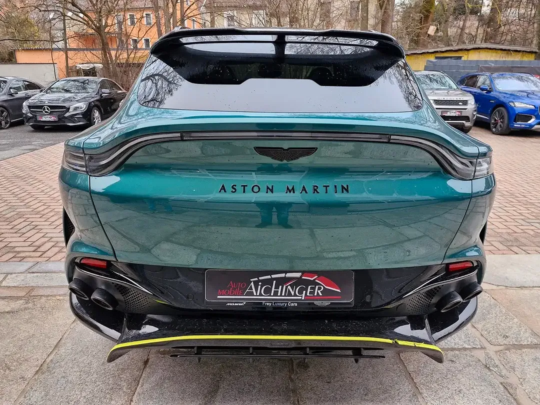 Aston Martin DBX - Thumbnail 6