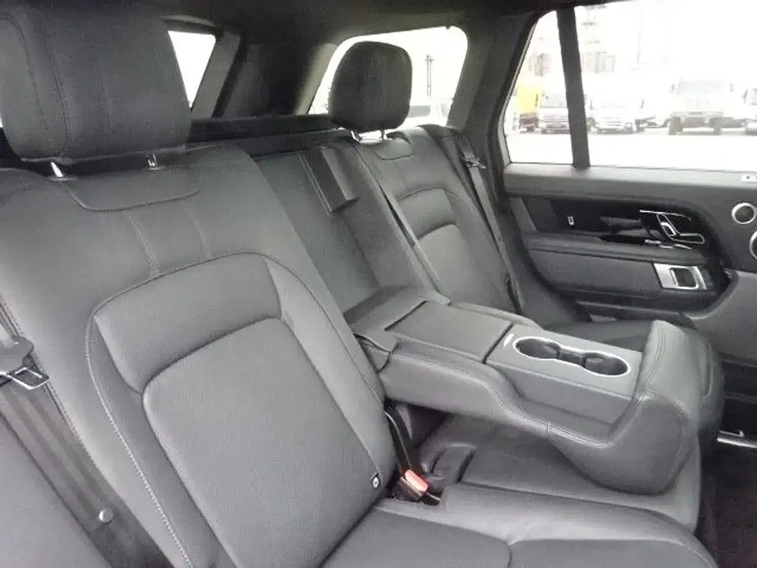 Land Rover Range Rover - Thumbnail 9