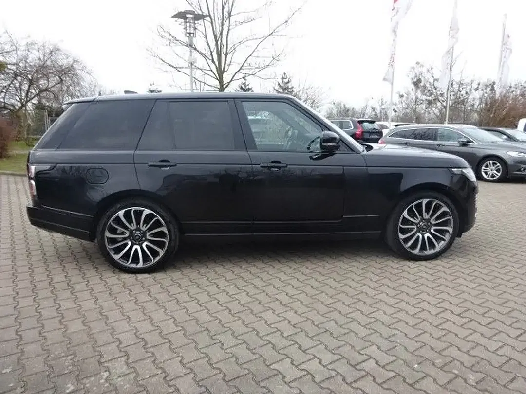 Land Rover Range Rover - Thumbnail 5