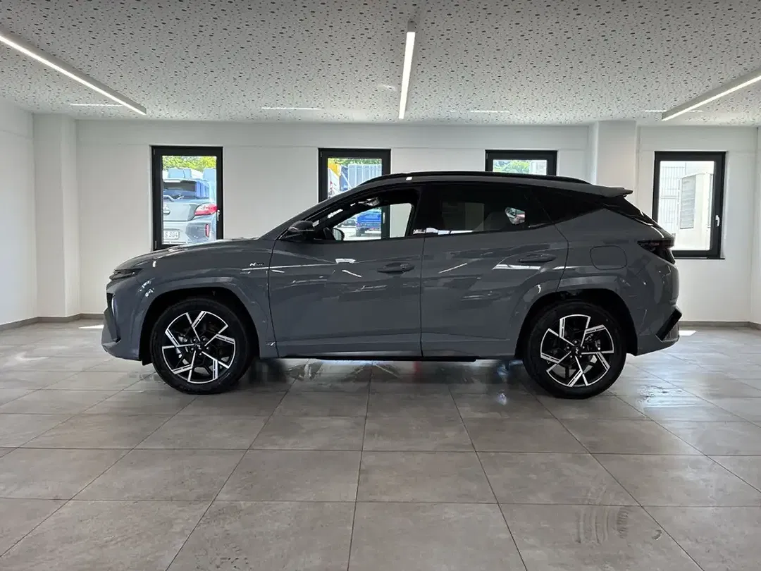 Hyundai TUCSON - Thumbnail 2