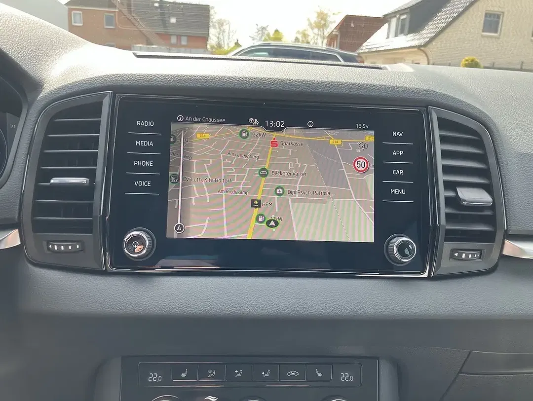 Skoda Karoq - Thumbnail 14