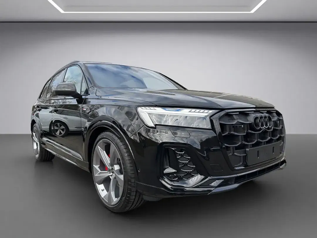 Audi Q7 - Thumbnail 8