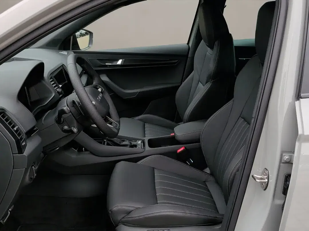 Skoda Karoq - Thumbnail 8