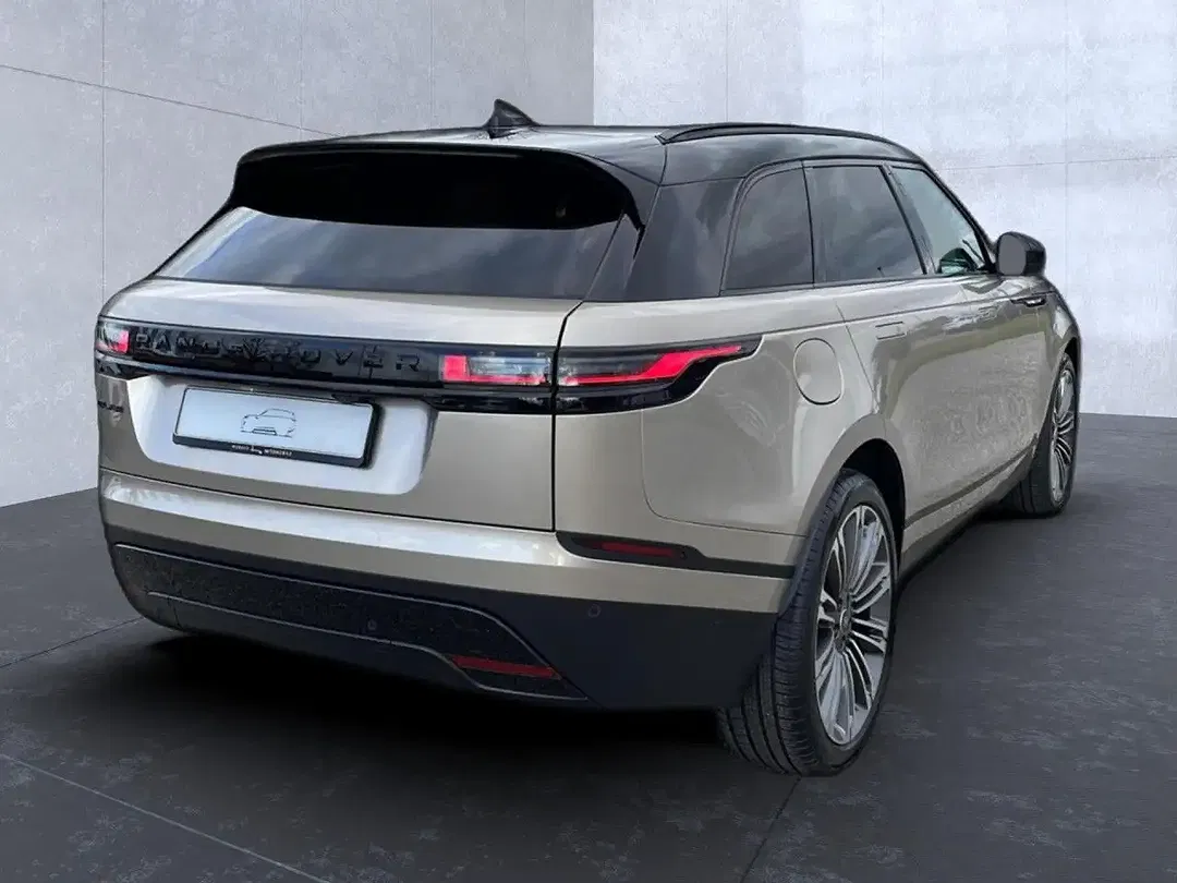 Land Rover Range Rover Velar - Thumbnail 4
