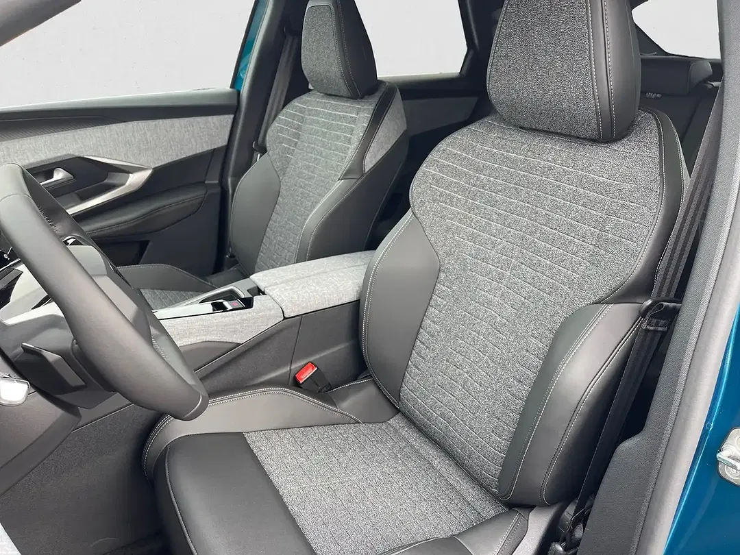 Peugeot 3008 - Thumbnail 8