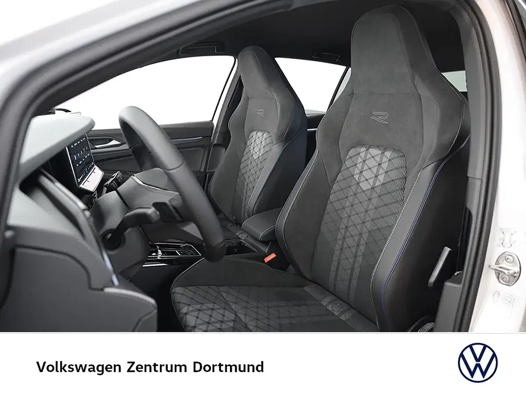 Volkswagen Golf - Thumbnail 11