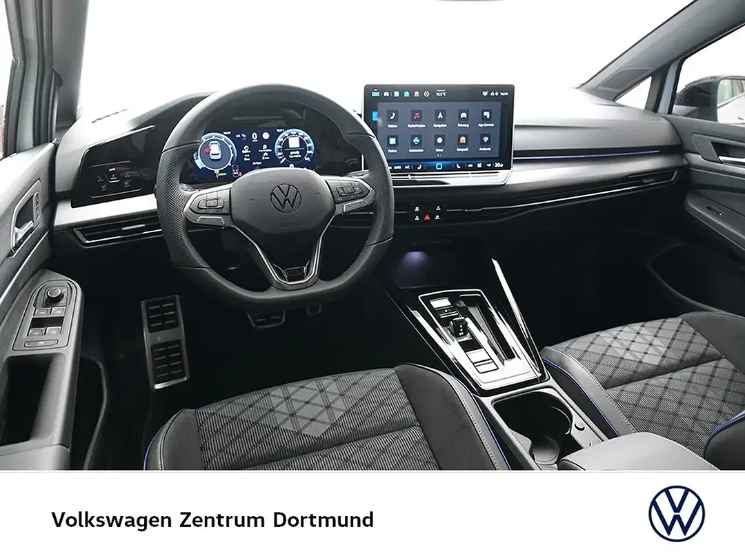 Volkswagen Golf - Thumbnail 14